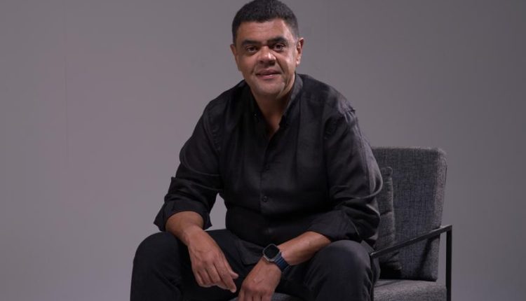 «أيمن الصاوي»