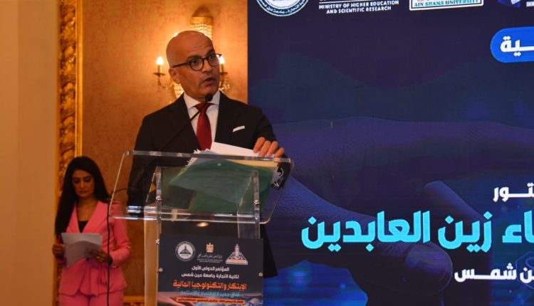 رئيس جامعة عين شمس