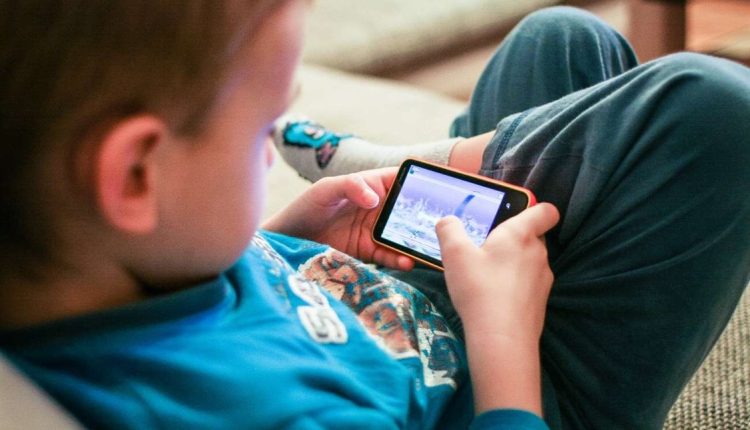 التواصل الاجتماعي