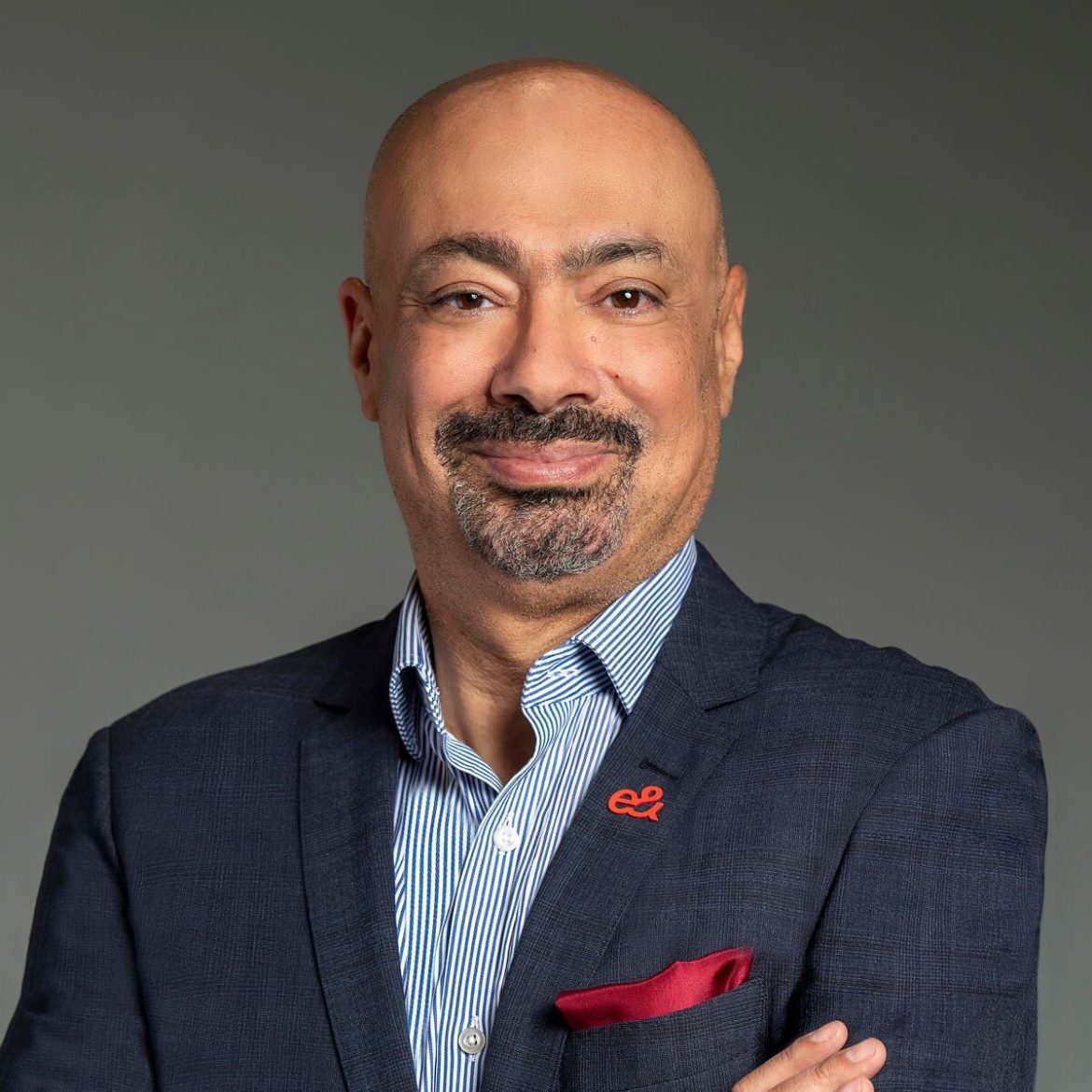 حاتم دويدار