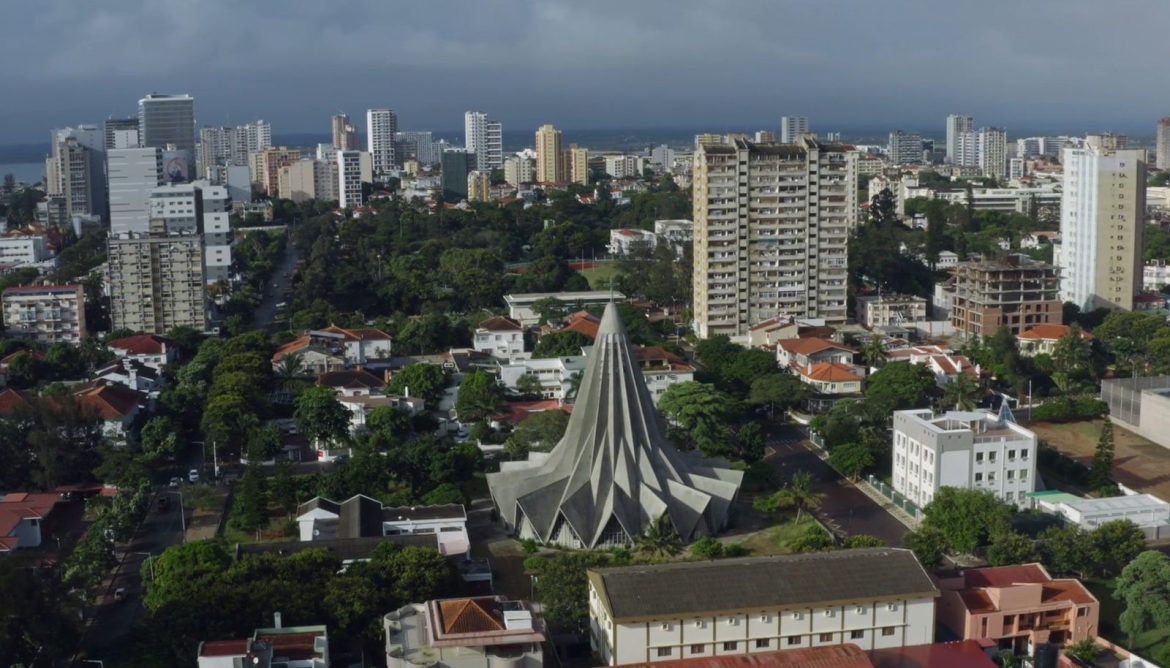 إطلاق موزمبيق