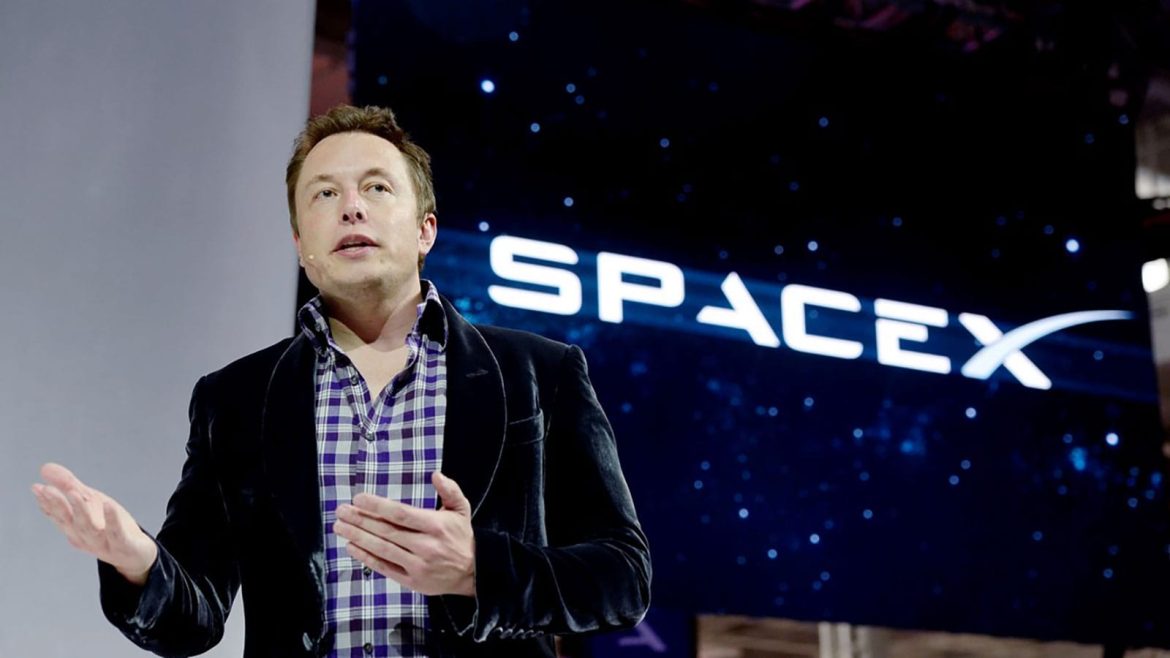 إيلون ماسك