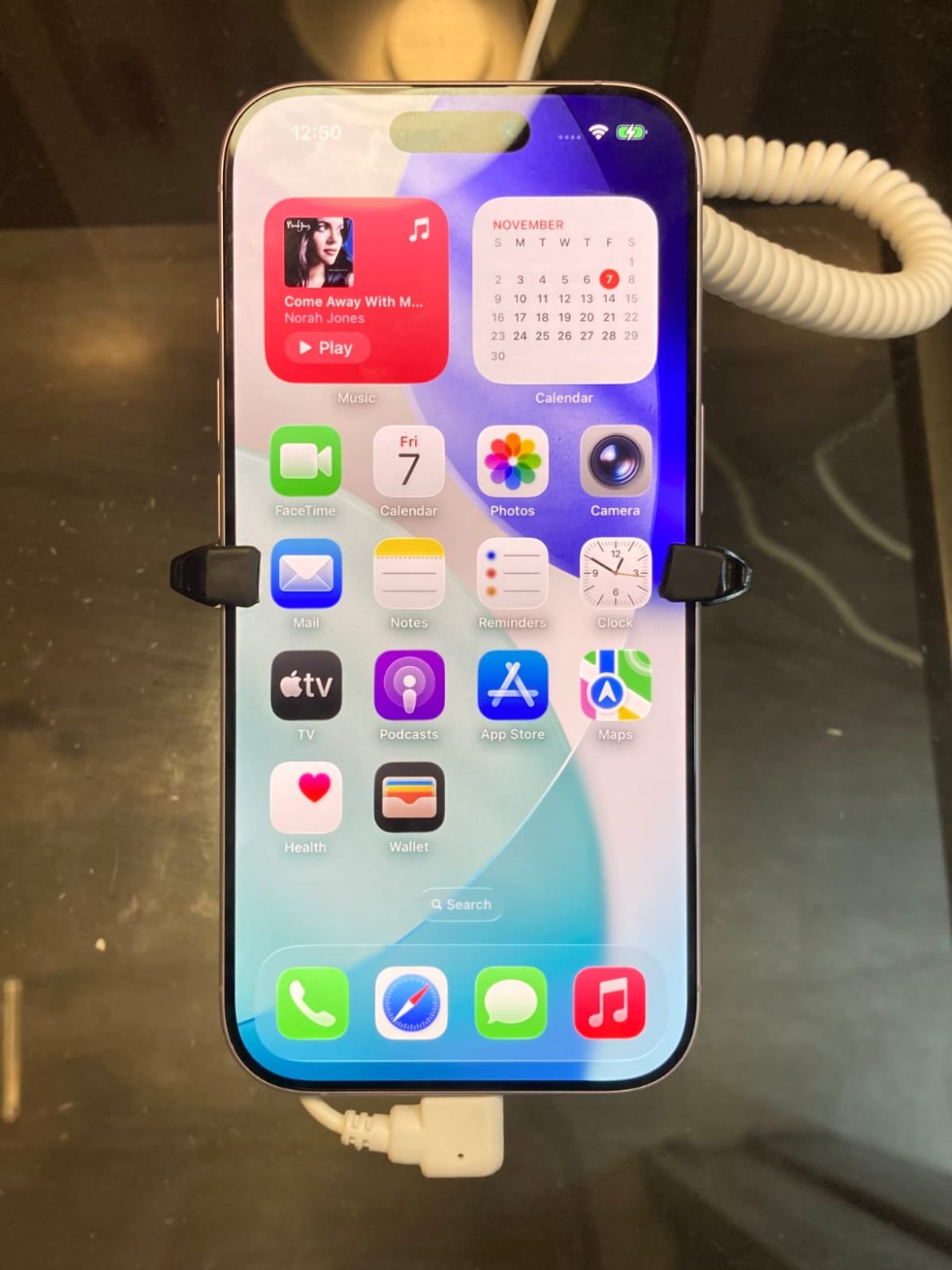 سباق الشاشات