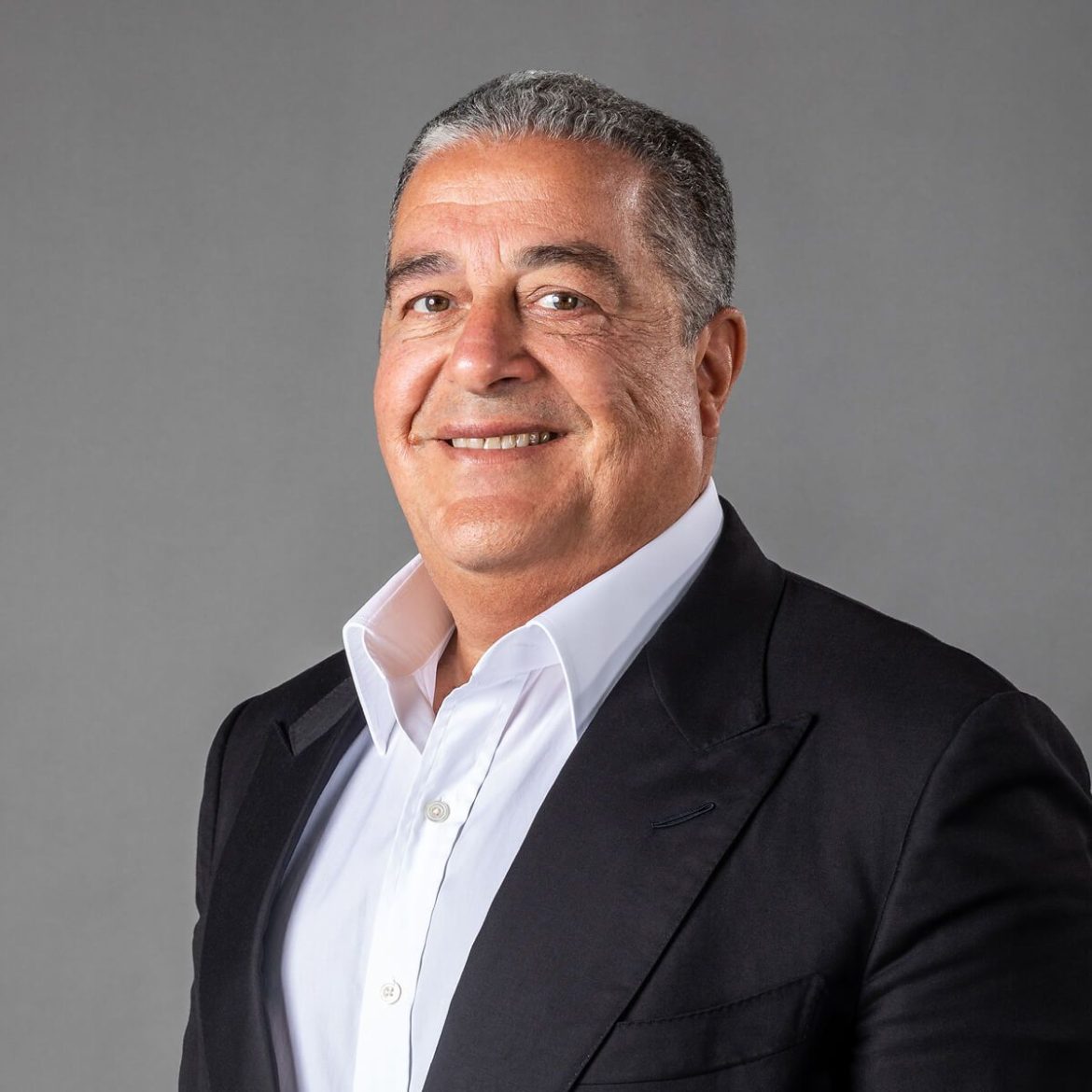 ياسين منصور